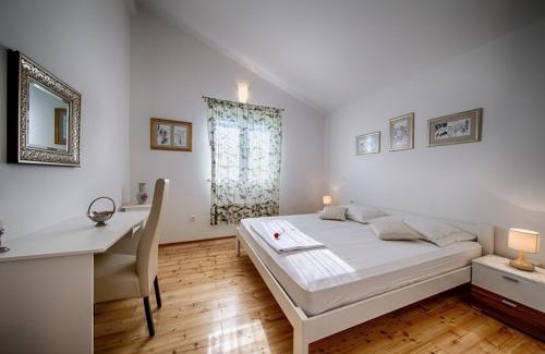 Milna Apartment | Seaview Suite Lissa