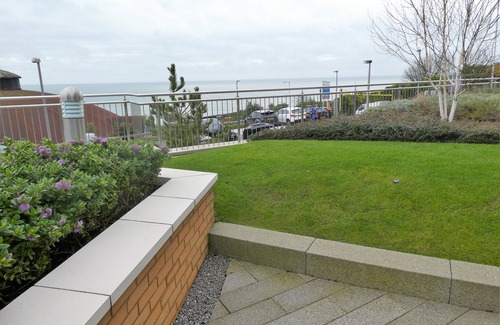 Bournemouth City Centre Apartment | Seaview West Coast