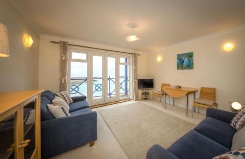 Eastbourne Apartment | Seaviews Sovereign Harbour - adults-only apartment