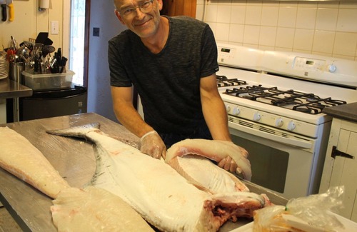 Larry's River Hotel | Seawind Landing Country Inn