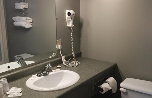 Digby Hotel | Seawinds Motel & Cottages