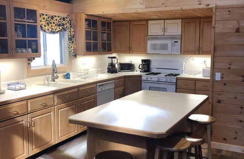 Standish Cottage | Sebago Lake Waterfront Rental on Frye Island