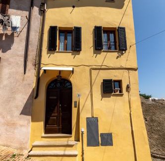 Colle di Val d'Elsa Apartment | Sebastiano