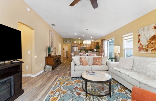 Charlotte House | Sebastion Courtyard Villa (Charlotte)