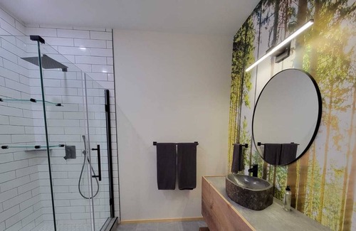 Onslow Ski Chalet | Secluded Chalet with hot tub, sauna, and cold plunge