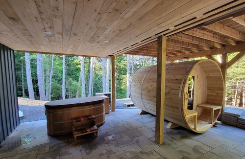 Onslow Ski Chalet | Secluded Chalet with hot tub, sauna, and cold plunge