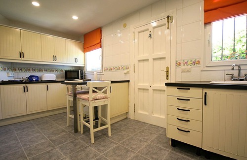 Sitio de Calahonda Villa | SECLUDED CHARACTER VILLA, CALAHONDA, WALK TO SEA AND RESTAURANTS, QUIET LOCATION