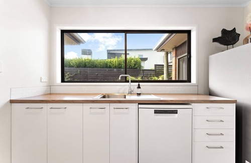 Rothesay Bay House | Secluded Coastal Home with Garden - Pet Friendly!