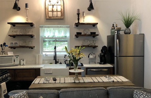 Fishers Hill Cottage | Secluded, Cozy Cottage in the Shenandoah Valley