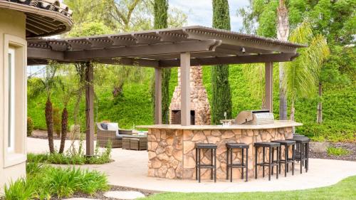 Temecula Villa | Secluded Estate Exclusive Views of Wine Country Private Home Theater Twilight Vines by AvantStay