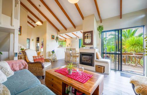 Northcross House | Secluded Forest Cottage in Northcross