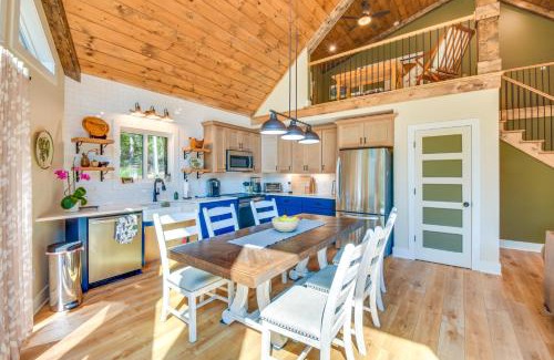 Gainesville House | Secluded Lake Lanier Cabin with Game Area