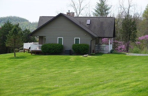 Mattawana House | Secluded Mountain House near State College & Huntingdon, PA