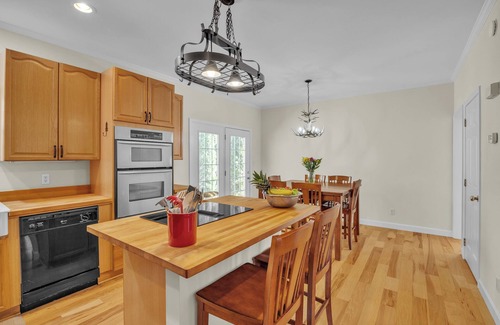 Lenoir House | Secluded Nature Lovers Paradise close to Blowing Rock, Boone & Blue Ridge Pkwy