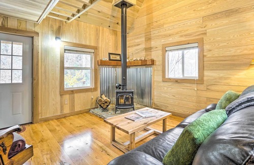 Gallipolis Ferry Apartment | Secluded Patriot Escape - 50 Acres of Hiking!