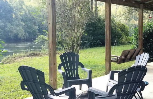 Newell Cabin | Secluded Riverfront Cabin Oasis