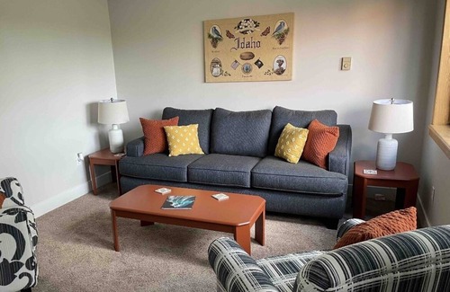 St. Anthony Other | Secluded Riverside Farmhouse - overlooks the Snake River.