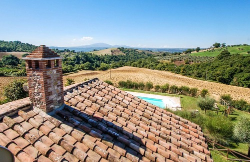 Lugnano in Teverina Villa | Secluded villa with private pool in the Umbria hills, quiet area. 7 bedrooms