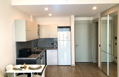 Avcilar Apartment | Secured Lux 1 + 1 apartment - Gym, Sauna & Parking