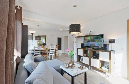 Kirchheim House | Seepark Kirchheim Ferienhaus bei Diane mit Sauna