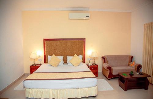 Avissawella Hotel | Seethawaka Regency