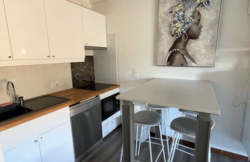 Seignosse House | Seignosse Ocean, 3 stars semi-detached house, WiFi, close to the beach, on the edge of the forest.