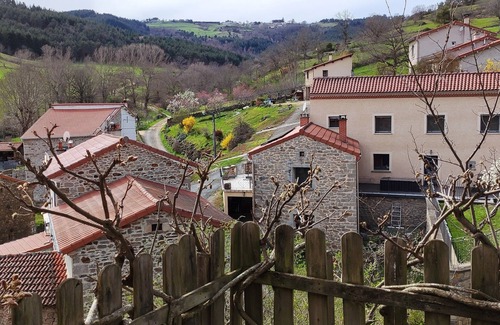 Langeac House | Self-catering cottage in a beautiful Haute-Loire village: Haut-Allier gorges.