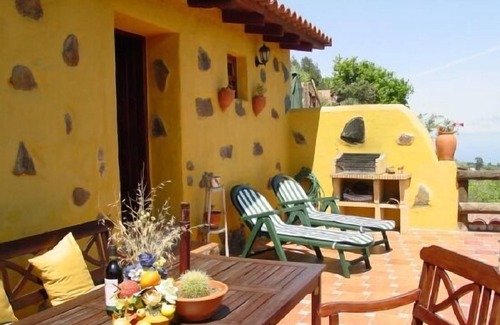 Barranco del Pinar Cottage | Self catering Finca Doramas for 2 people