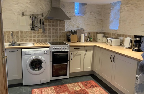 Llanycil Cottage | Self catering luxury holiday cottage by Lake Bala. Pet friendly.