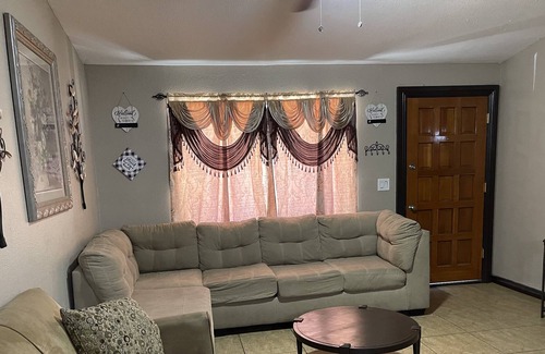 Maryvale House | Self Check-In Home in West Phoenix