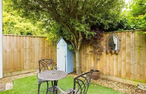 Crantock House | Self-contained Annexe within walking distance of village and stunning beach.