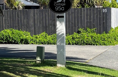 Point Wells Cottage | Self contained cottage