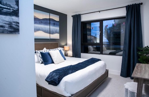 Revelstoke Apartment | Selkirk Staytion - Stylish Condo with Hot Tub