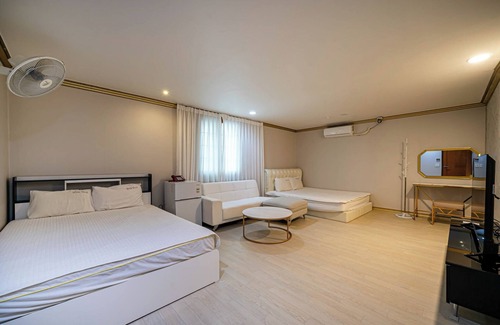 Sasang Hotel | Sense Motel