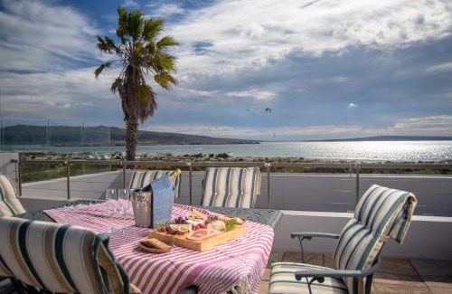 Langebaan Villa | Sensiri Orca Beach Villa