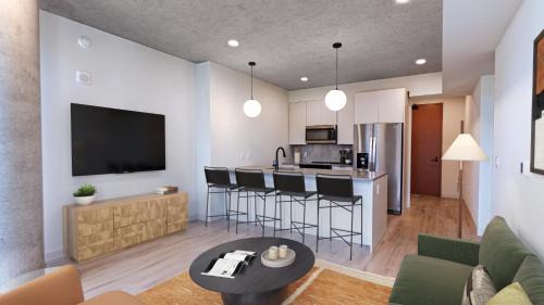 Evans Churchill Hotel | Sentral Sol Modern