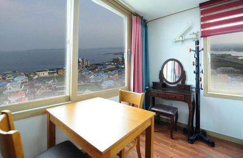 Seongsan House | Seongsanpo love Pension