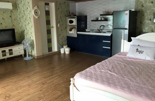 Seosan House | Seosan Solchang Pension