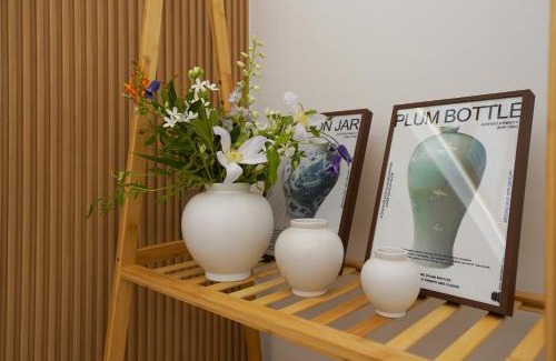 Sajik-dong Apartment | Seoul premium hanok StayDalmaji