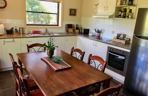 Wooragee House | Serena Cottages Beechworth - Your Country Getaway - 2