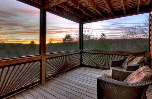 Morganton Cabin | Serendipity by Escape to Blue Ridge