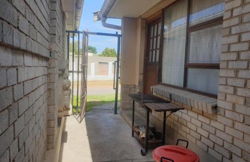 Despatch Apartment | Serendipity self catering one bedroom apartment