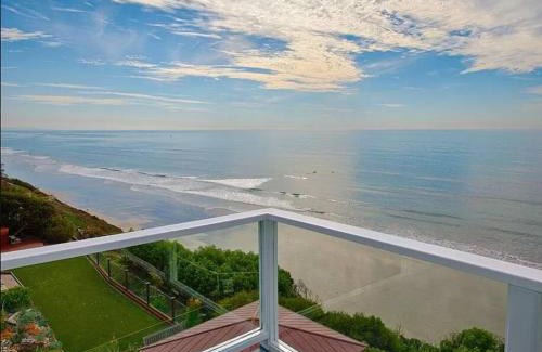 Leucadia Villa | Serene 6000sf 8br-8ba Oceanfront Luxury Villa with 75' Frontage