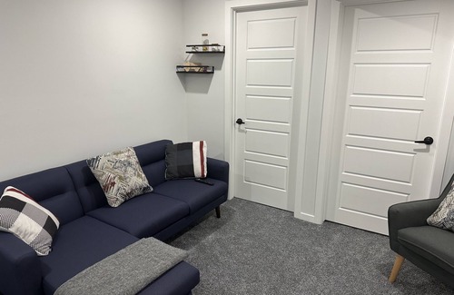 Calgary House | Serene Basement in a Townhome - private room with wifi access