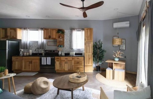 Ponderosa Trails Apartment | Serene Casita Full Kitchen, Washer/Dryer, Fire Pit, Patio and Sofa bed