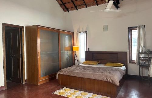 Agara House | Serene Cottage-Style Room near Indiranagar