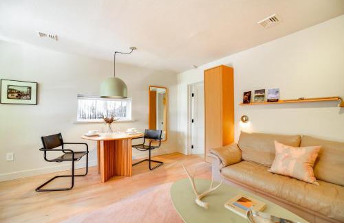 Southside Apartment | Serene Couples Retreat 3 Mi to Dtwn Santa Fe