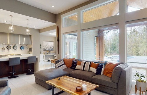 Powell River House | Serene family get away in the heart of the Sunshine Coast