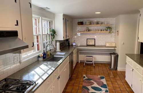 Hillsdale House | Serene Hillsdale Cottage Amped with Tech and Wifi