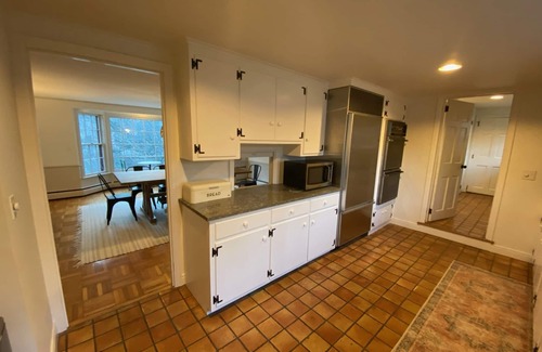 Hillsdale House | Serene Hillsdale Cottage Amped with Tech and Wifi